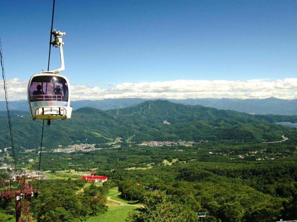 Akakura Kanko Hotel Myoko Exteriör bild