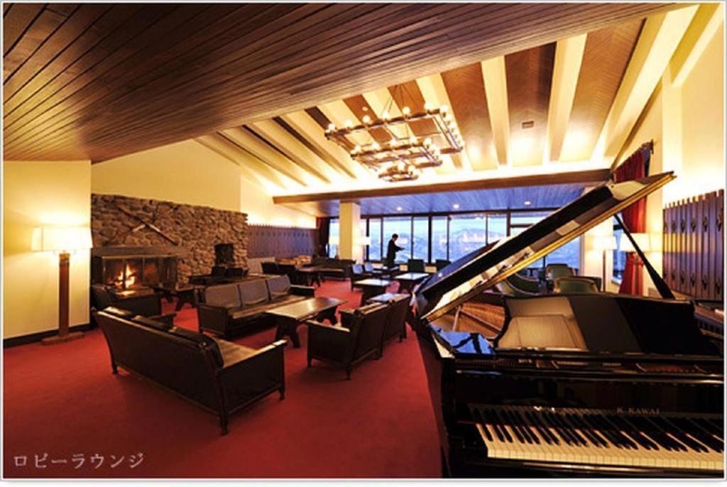 Akakura Kanko Hotel Myoko Exteriör bild
