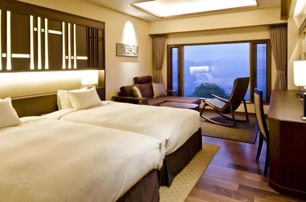 Akakura Kanko Hotel Myoko Exteriör bild