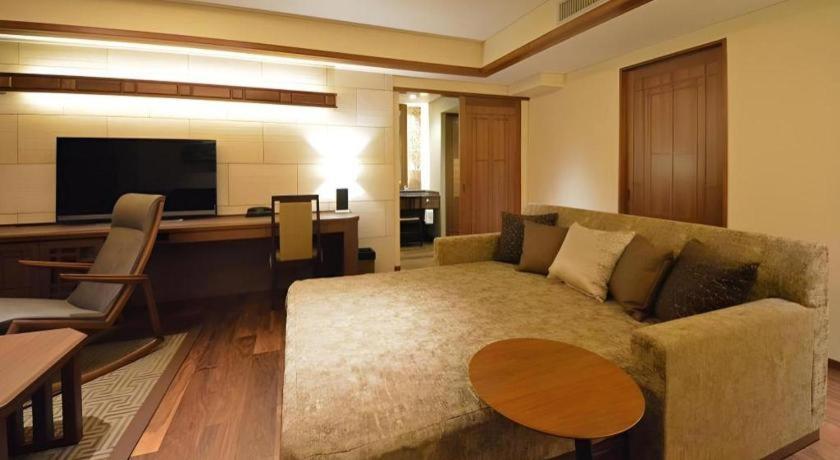 Akakura Kanko Hotel Myoko Exteriör bild