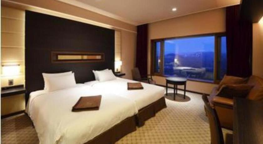 Akakura Kanko Hotel Myoko Exteriör bild